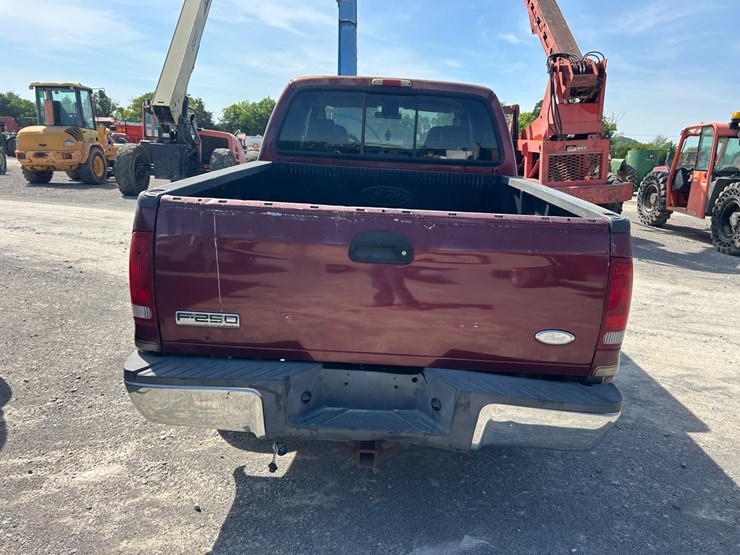 2004-ford-f250-image-5