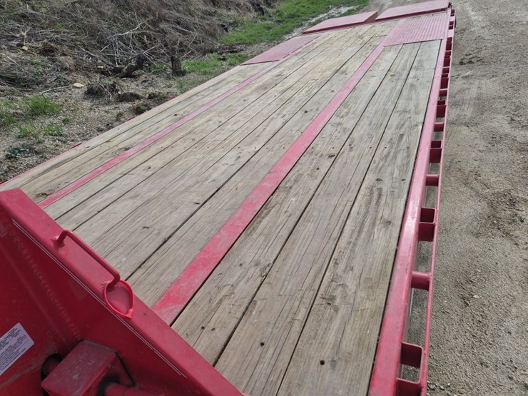 2019-pj-ld262-gooseneck-trailer-image-7