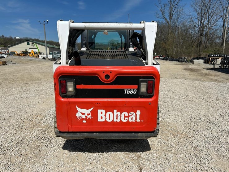 2019-bobcat-t590-image-3