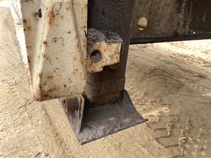 #7516-•-2015-landoll-s30c-51'-hydraulic-beavertail-semi-trailer-image-42