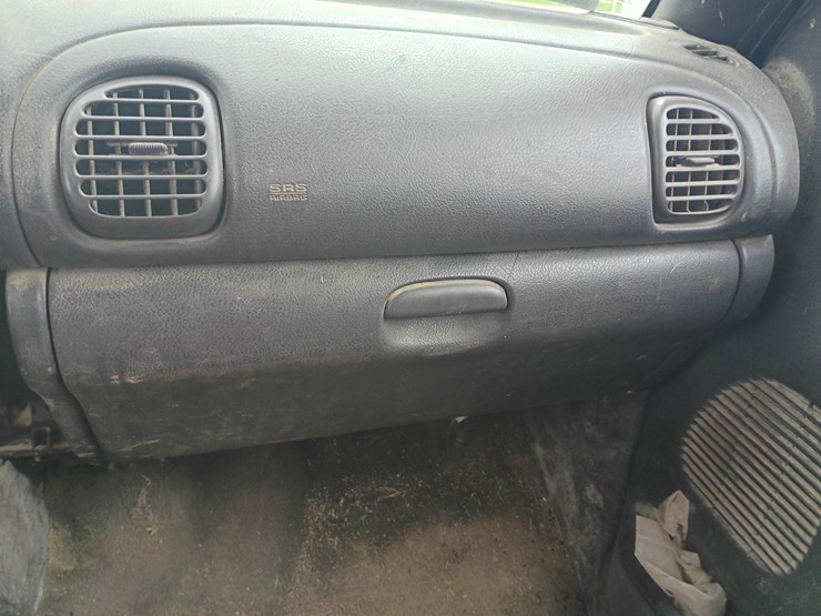 2000-dodge-ram-3500-image-41