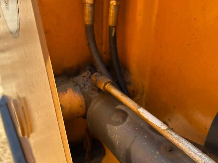 2019-case-tr270-image-19