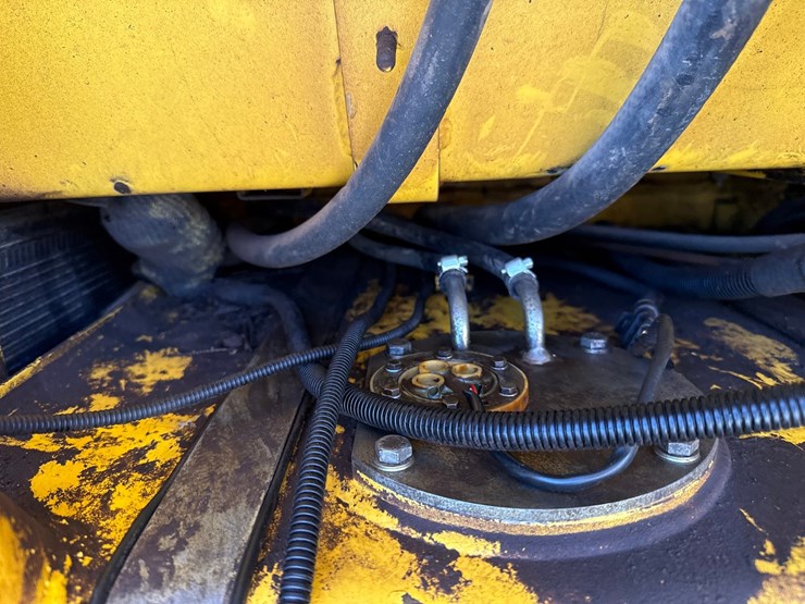 new-holland-dc80-image-27