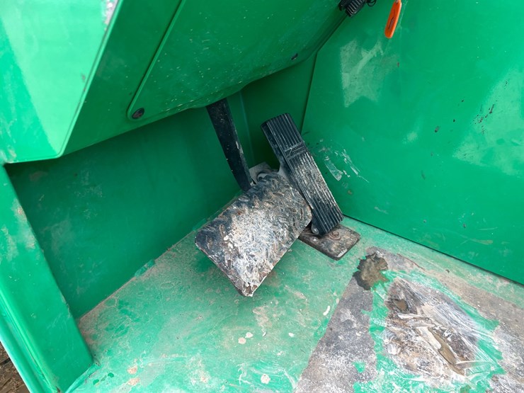 2014-sky-trak-6042-image-59