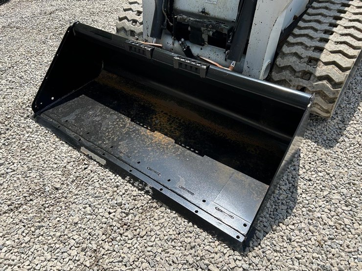 74"-low-pro-skid-steer-bucket-image-1