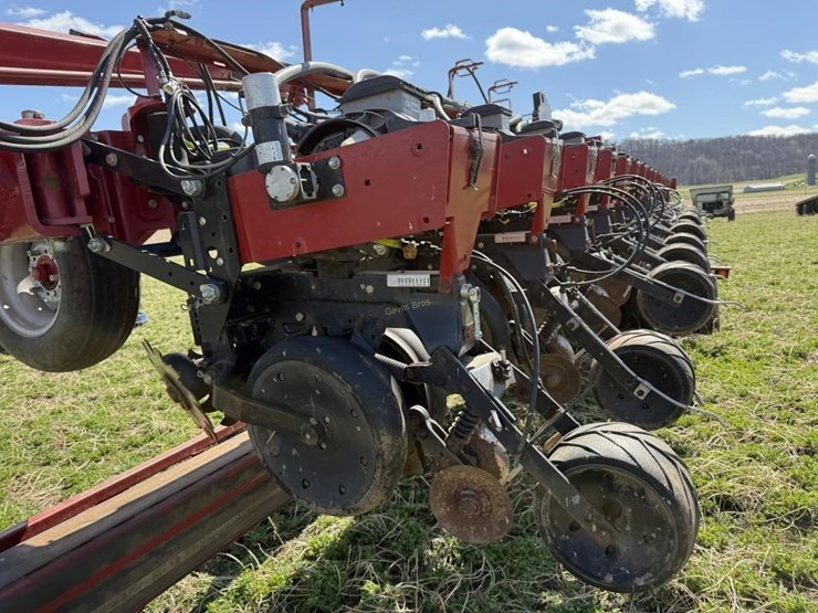 2008-case-ih-1200-image-19