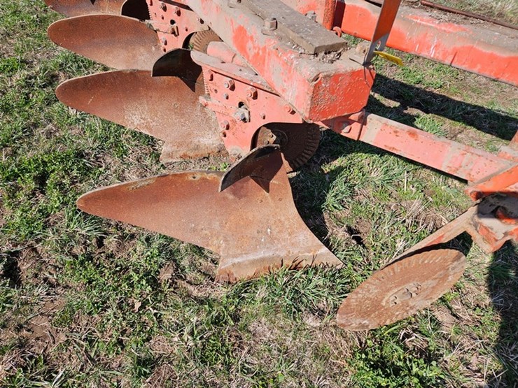 #537-•-5-bottom-plow-image-11