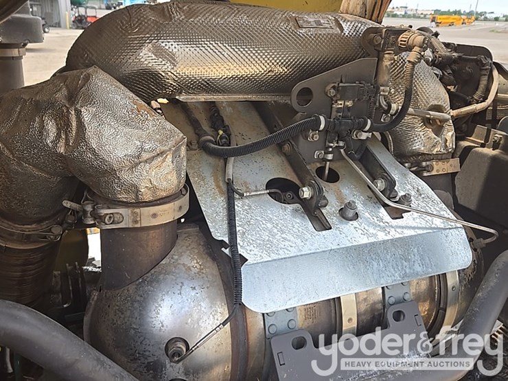 2021-volvo-l90h-image-50