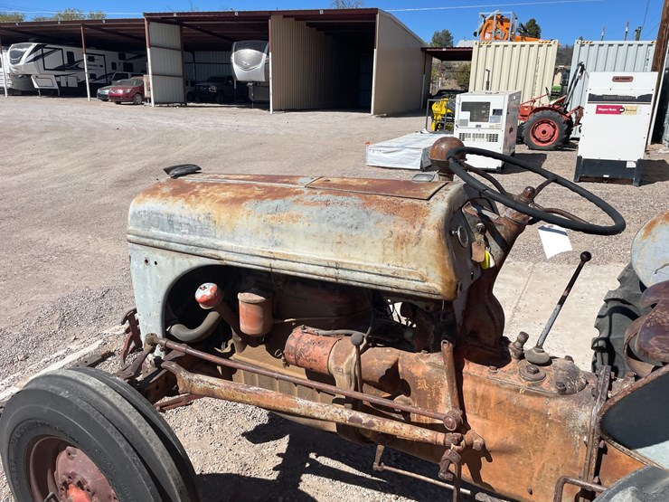 ford-tractor-image-51