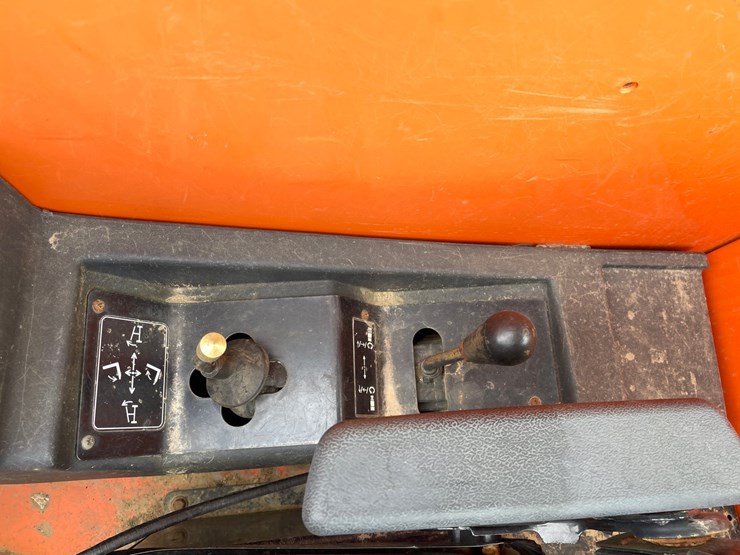 2014-jlg-g9-43a-image-63