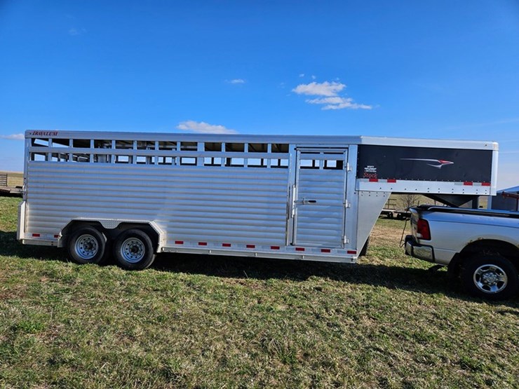 #522-•-2021-travelong-ls-mt-livestock-trailer-image-6