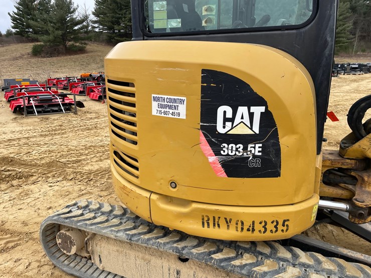2014-caterpillar-303.5-image-16