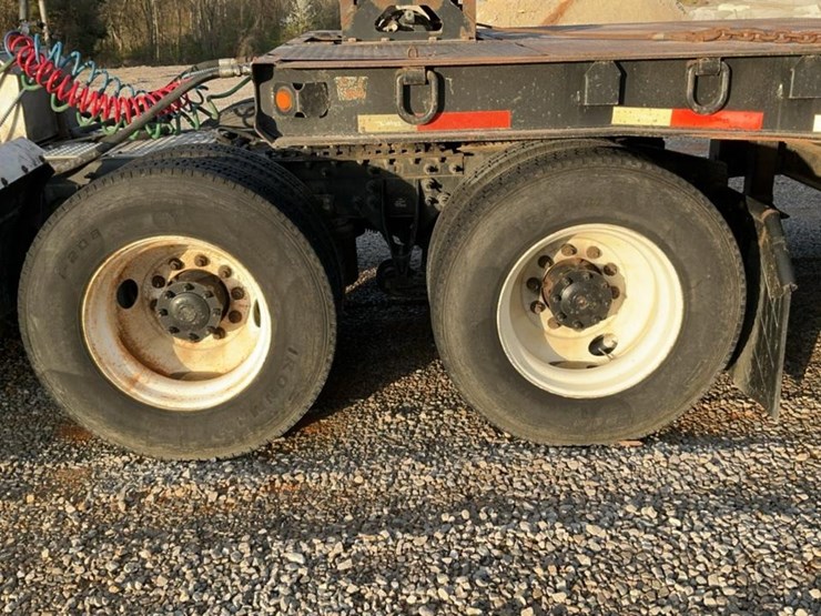 2017-international-prostar-image-71