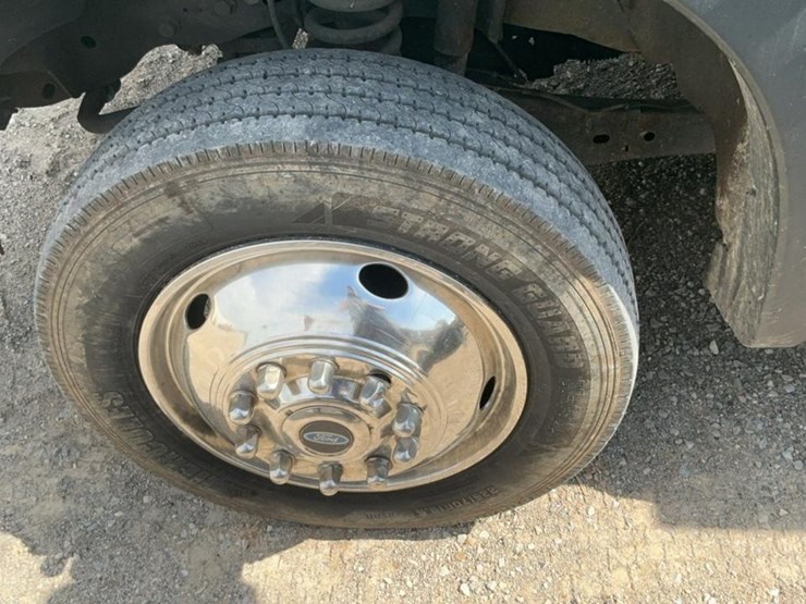 2014-ford-f450-image-63