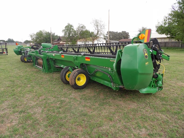2023-john-deere-740d-image-1