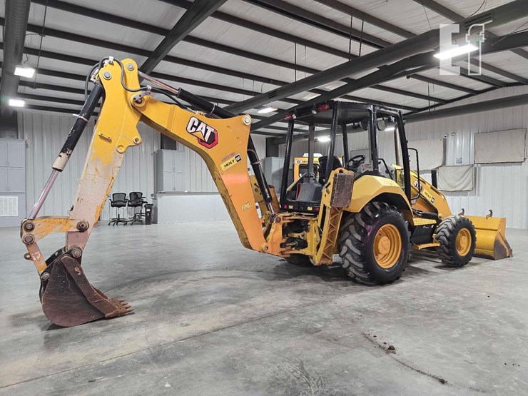 2021-caterpillar-416-image-3