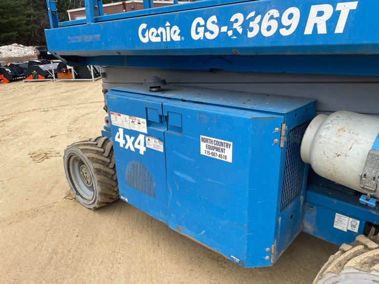 #7514-•-(s-2)-2012-genie-3369-rough-terrain-scissor-lift-image-19