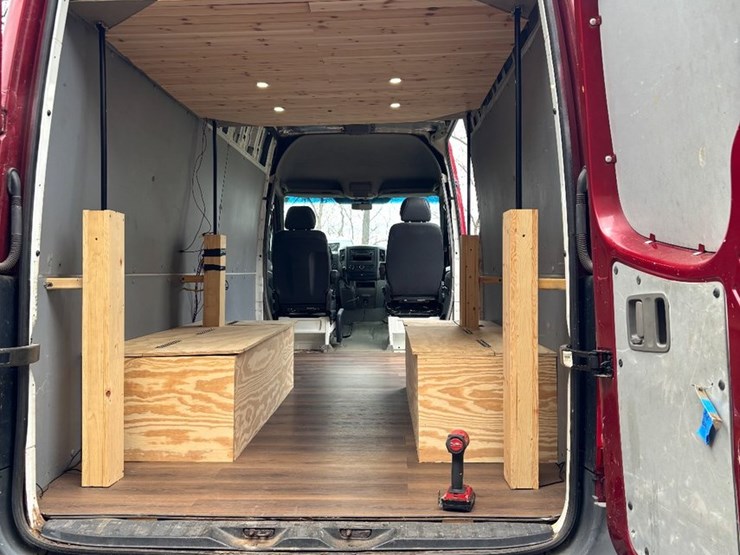 2008-dodge-3500-image-40