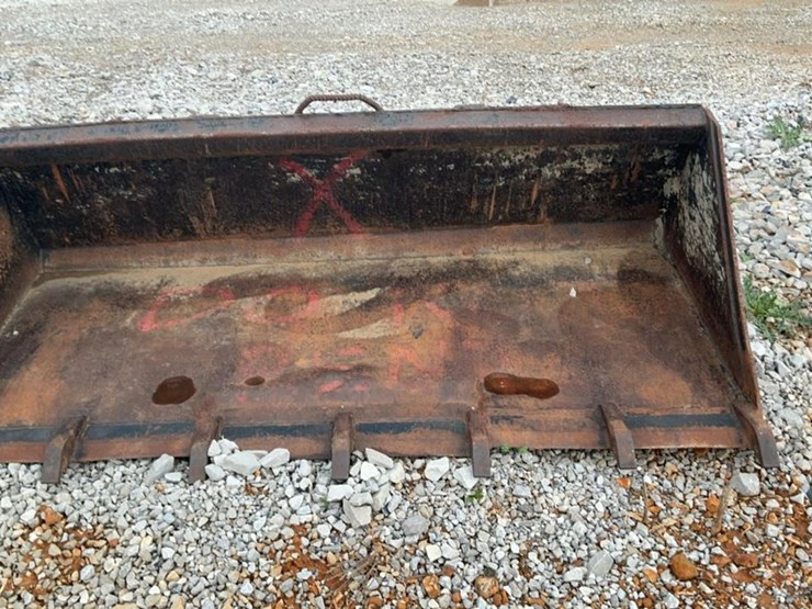 #157-•-proworks-73”-tooth-bucket-image-1