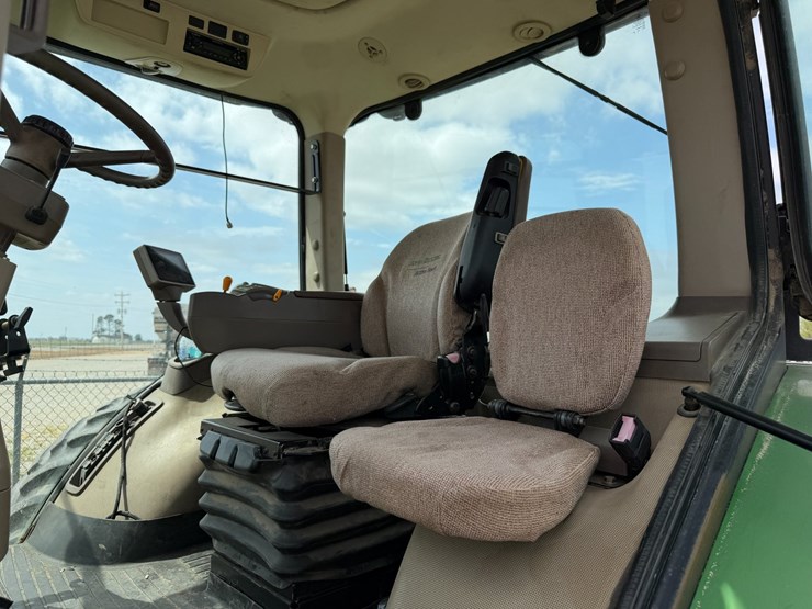 2010-john-deere-8270r-image-67