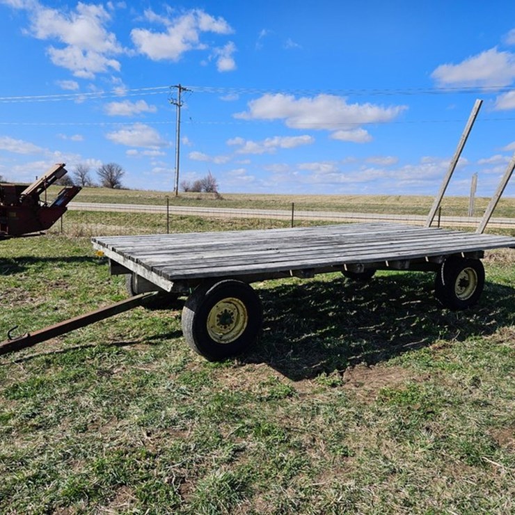 #534 • 9'x16' Flat Rack