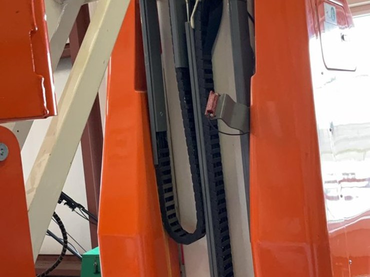 #313-•-2019-snorkel-mb26j-mast-lift-image-23