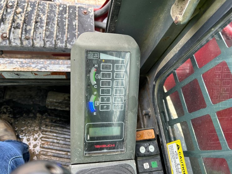 takeuchi-tl10v2-image-20