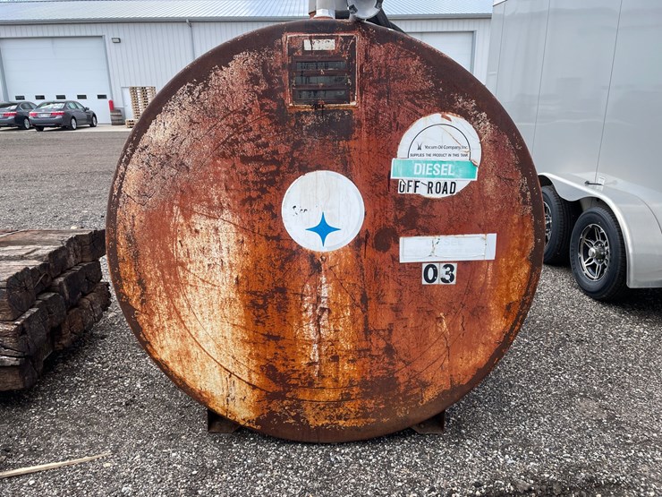 #3388-•-derson-1,000-gallon-dual-wall-fuel-tank-image-4