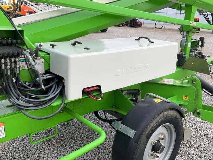 #322-•-2023-nifty-lift-50'-towable-boom-lift-image-19