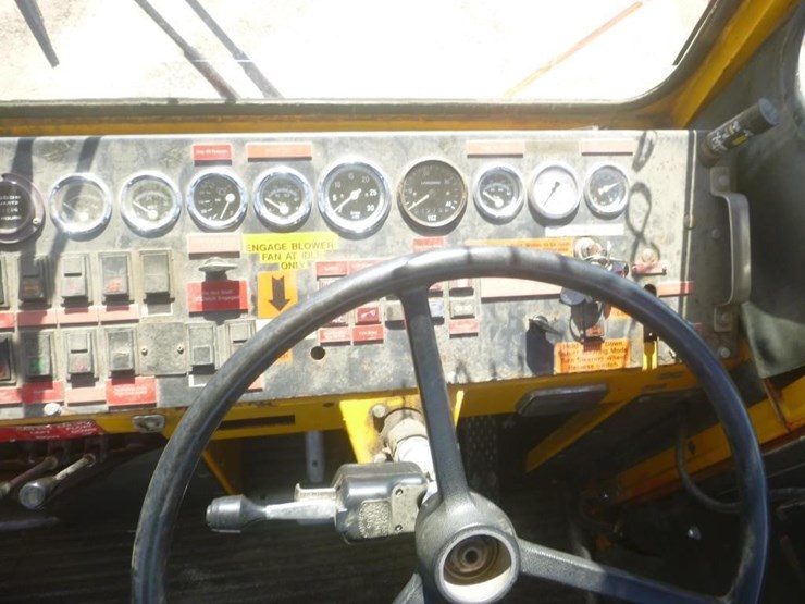 1985-rolba-r3000-hydraulic-snow-thrower-image-20