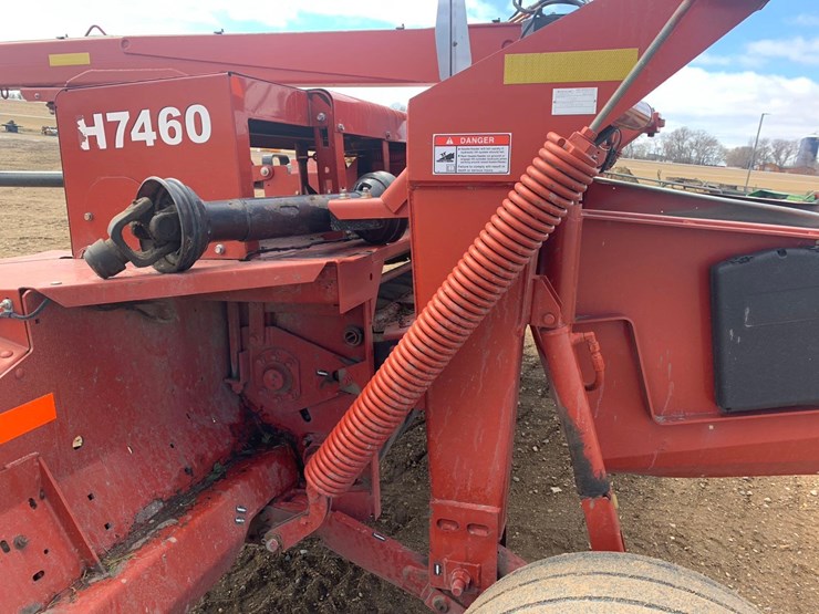 2011-new-holland-h7460-image-15