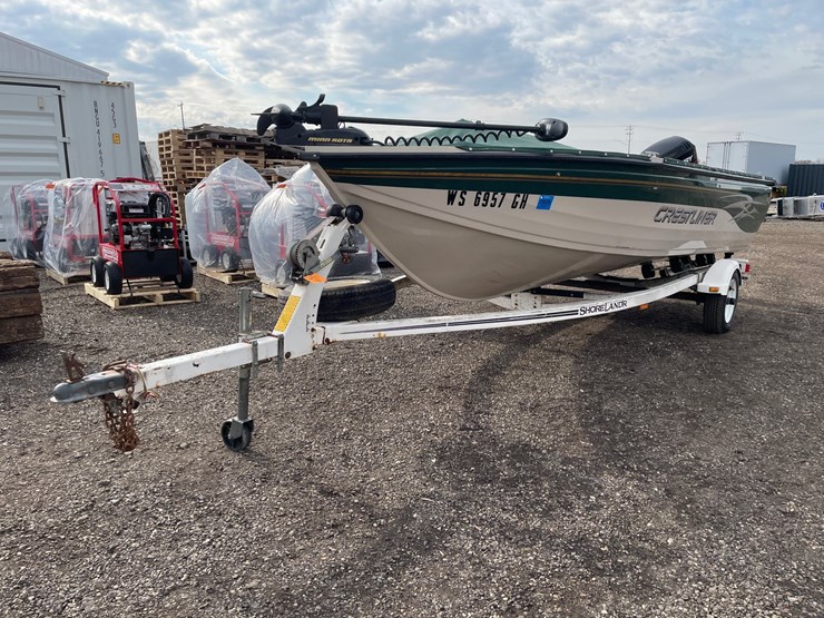 #2338-•-2002-crestliner-1650-fish-hawk-fishing-boat-(has-wi-title)-image-1