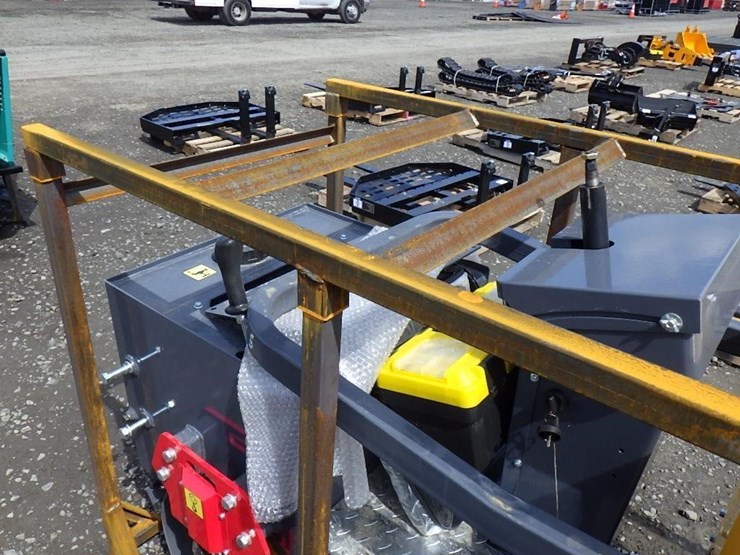 2026-sdlool-1000-vibratory-smooth-drum-roller-image-10