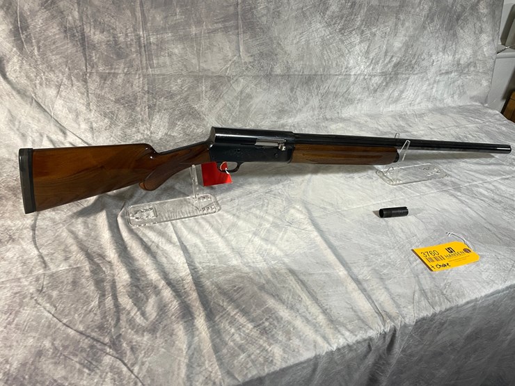 #3760-•-browning-auto-5-12-gauge-semi-auto-shotgun,-sn:-01060nu211-(arcadia,-wi)-image-5