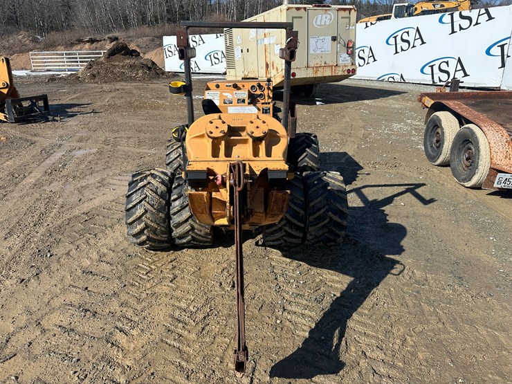 case-maxi-sneaker-image-12