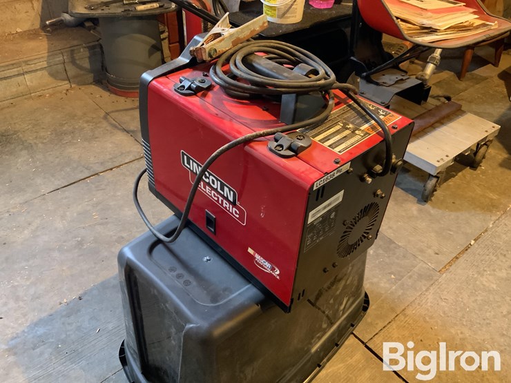 lincoln-electric-180-easy-mig-wire-welder-image-7