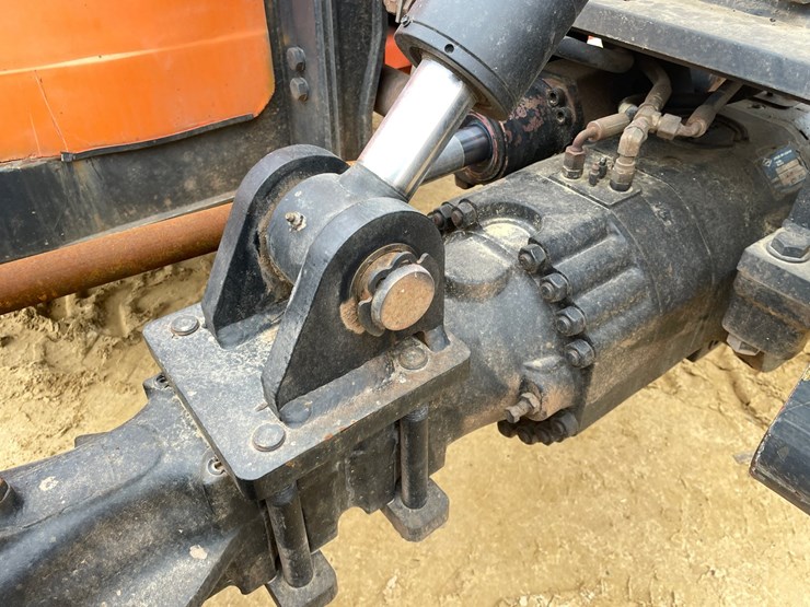 2012-jlg-g6-42a-image-39