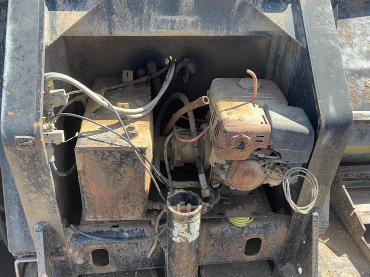 2001-talbert-lowboy-image-17