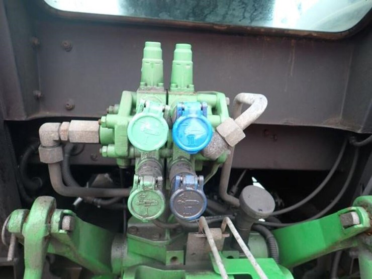 2016-john-deere-5085e-image-59