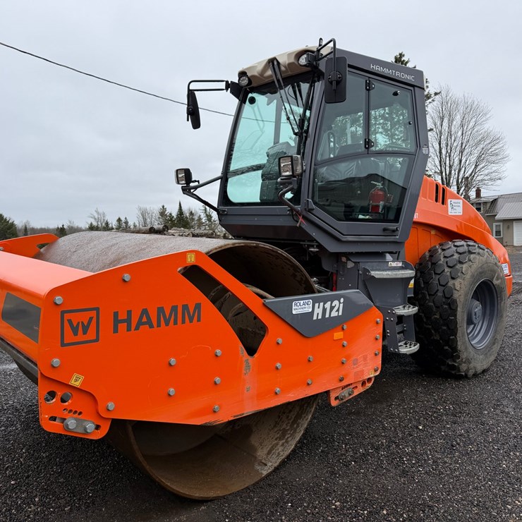 2022 HAMM H12i