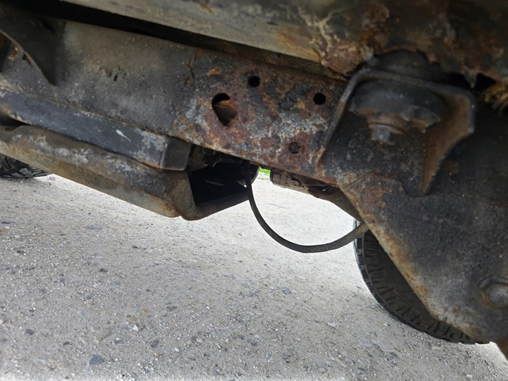 1997-jeep-wrangler-image-48