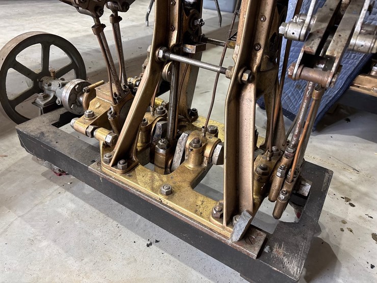 #14-•-1896-u.s.-navy-type-g2-compound-launch-steam-engine-–-18.6-hp-image-5