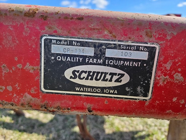 #529-•-schultz-7-shank-3pt-chisel-plow-image-17