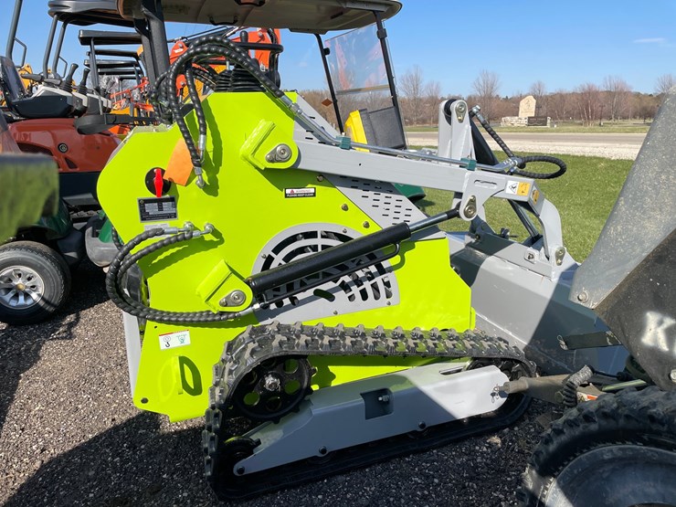 #3463-•-unused,-ats-t460-mini-skidsteer-image-4