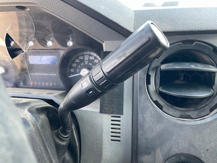 2011-ford-f550-image-62