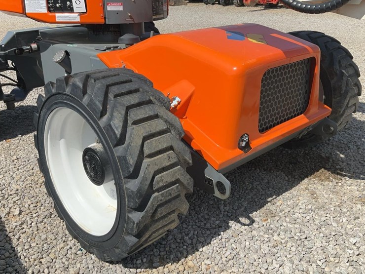 #301-•-2024-snorkel-46'-awd-articulating-boom-lift-#4-image-18