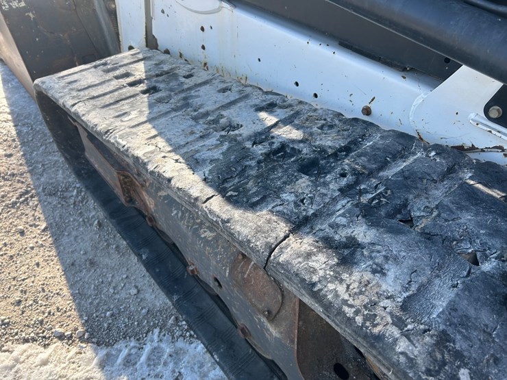 2017-bobcat-t550-image-45