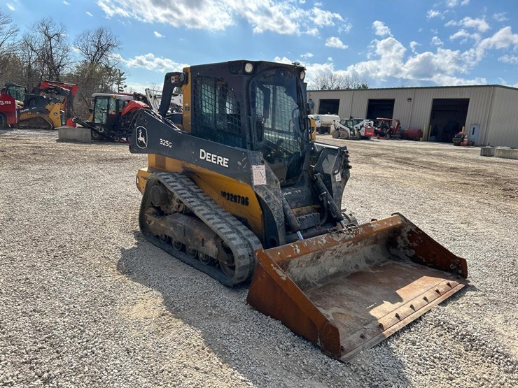 2021-deere-325g-image-6