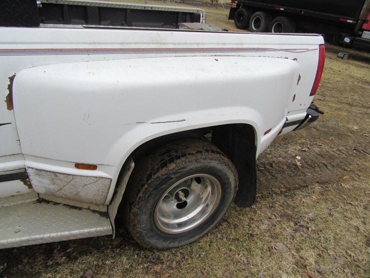 1997-chevrolet-3500-image-11