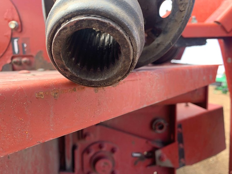 2011-new-holland-h7460-image-17
